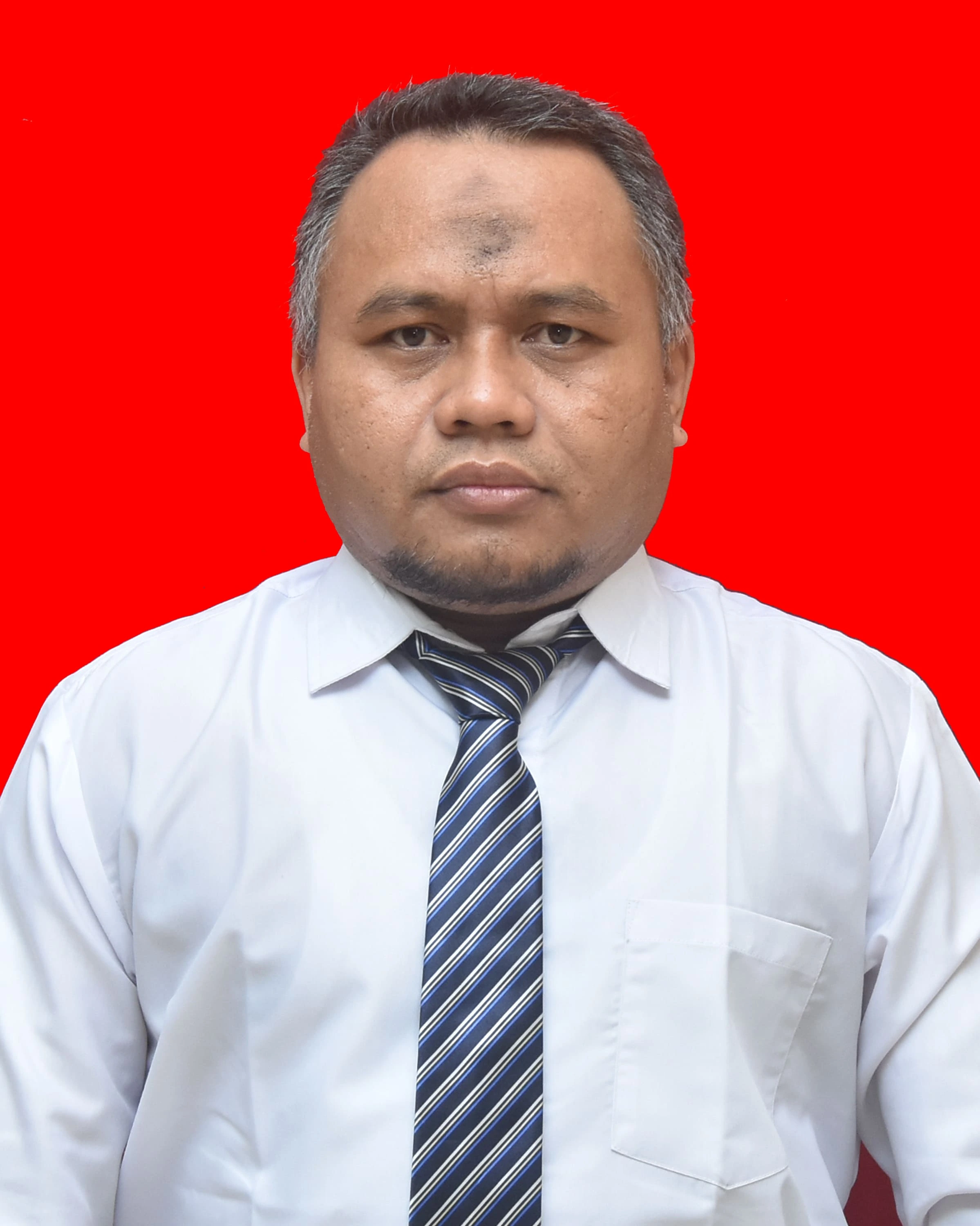  Ahmad Effendi, S.Pd.I.